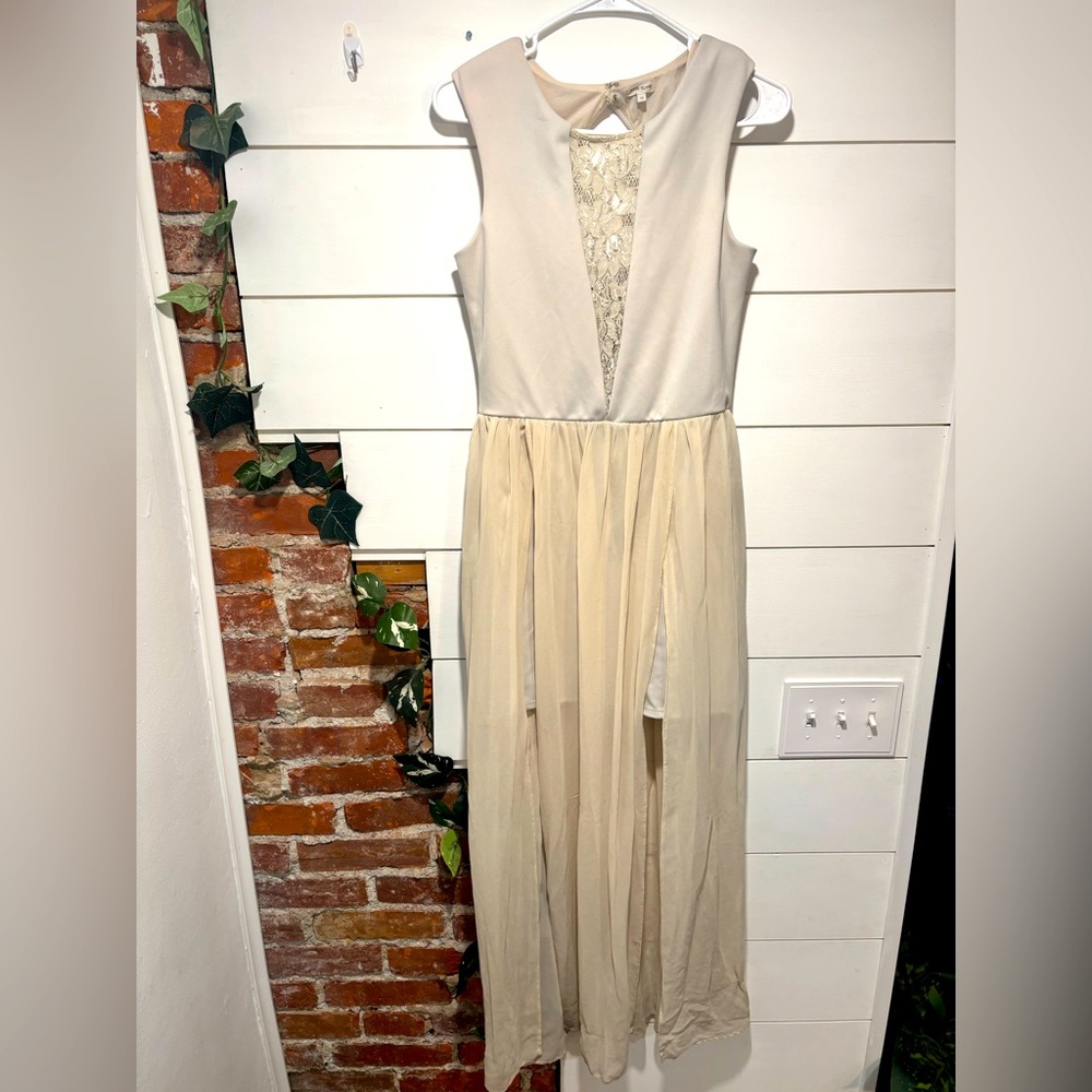 Size US8/UK12, Cream Maxi Dress by River Island